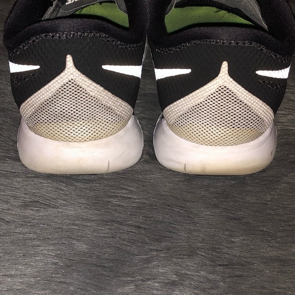 Nike free run-read description for sizing! - Picture 3 of 3